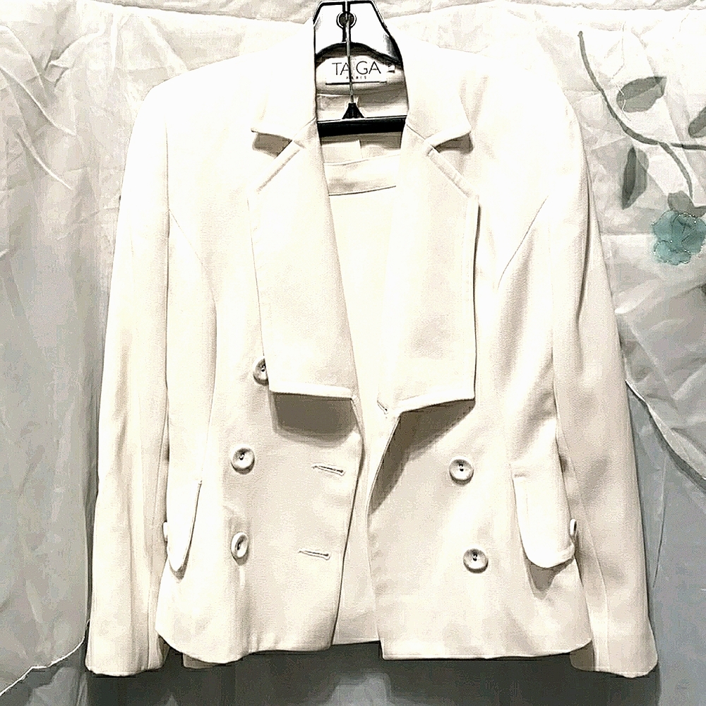 TAIGA PARIS DOUBLE BREASTED WHITE SKIRT SUIT SZ 6